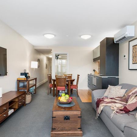 קווינסטאון The Beacon - 2 Bedroom Town Center Apartment מראה חיצוני תמונה